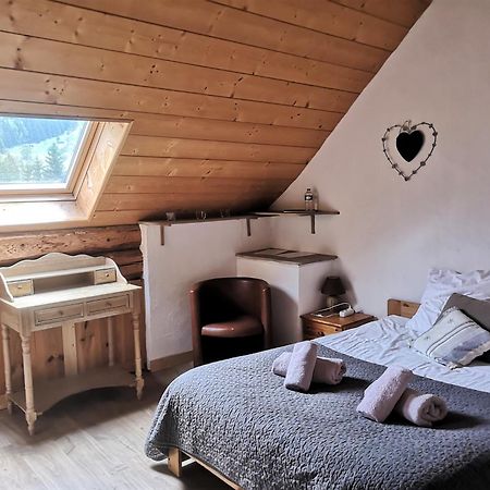 Auberge Des Deux Moucherolles Коррансон-ан-Веркор Екстер'єр фото